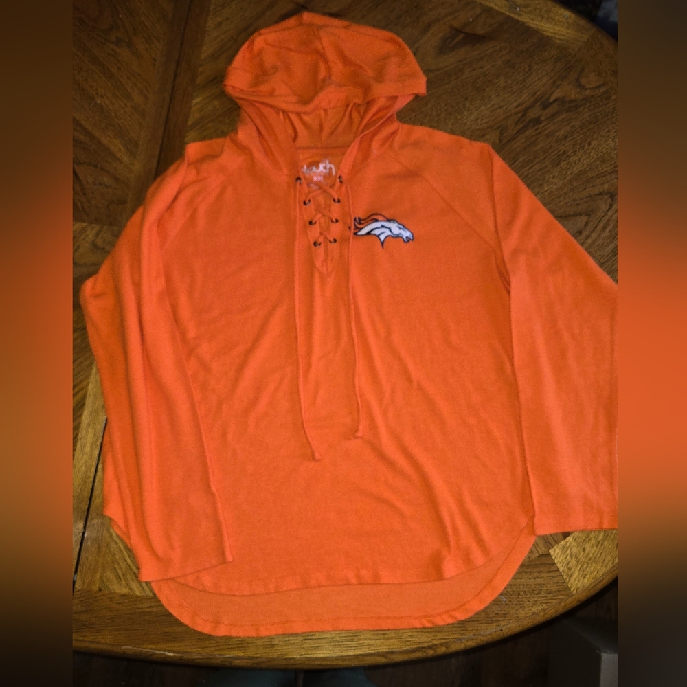 NFL BRONCOS Touch by Alyssa Milano XXL woNew!- new